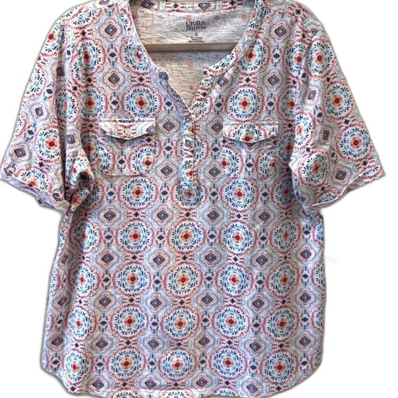 Croft and Barrow V-Neck Shirt - Size XL - Picture 1 of 3